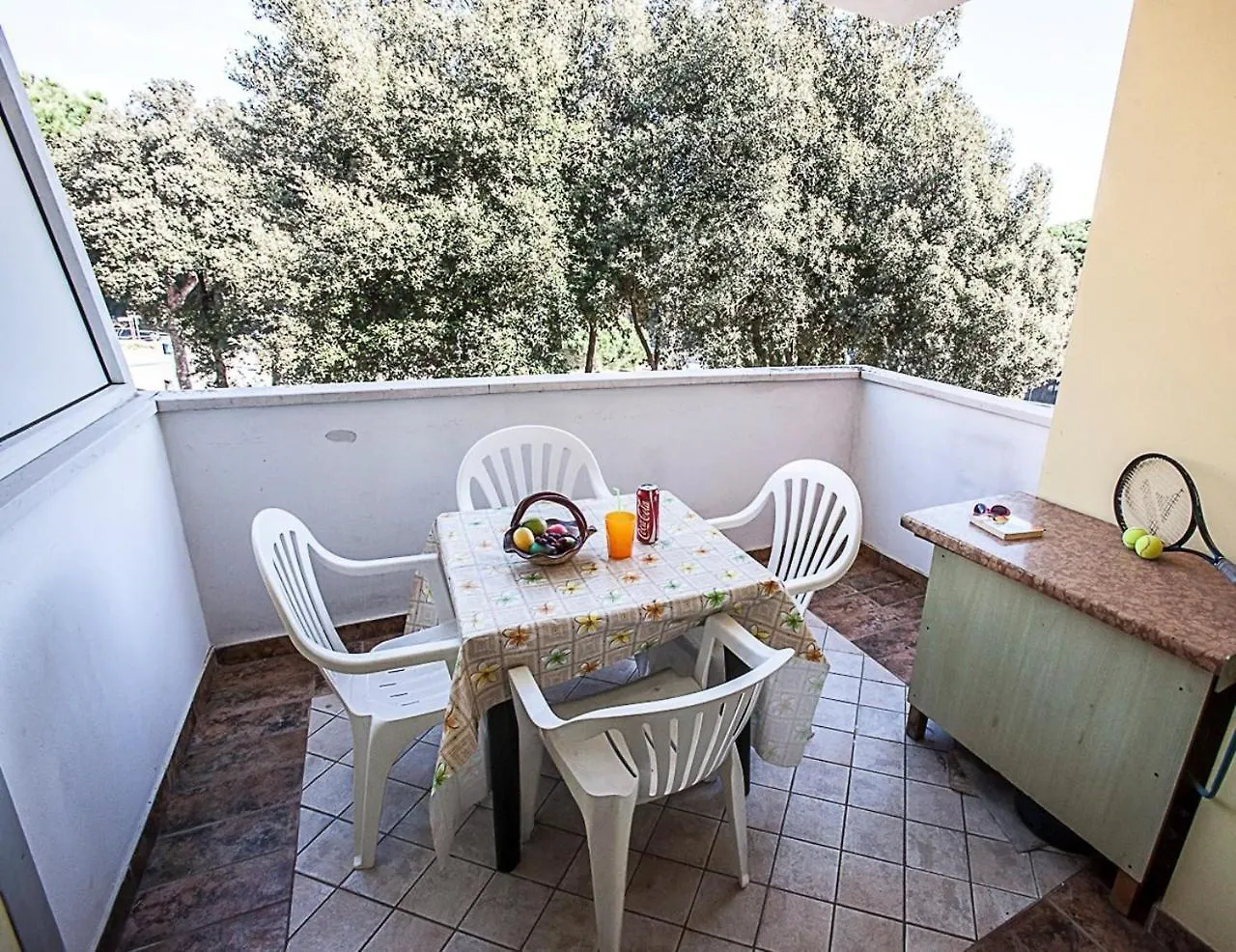 Apartment In Rosolina Mare 25085